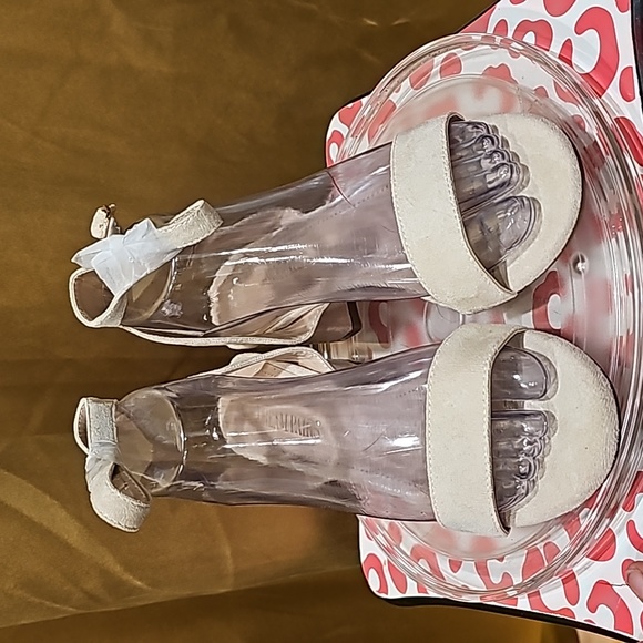 C DREAM PAIRS Carnival Leather Suede Ankle Strap sz 7.5W Chunky Heel Sandal Pump - Picture 3 of 10